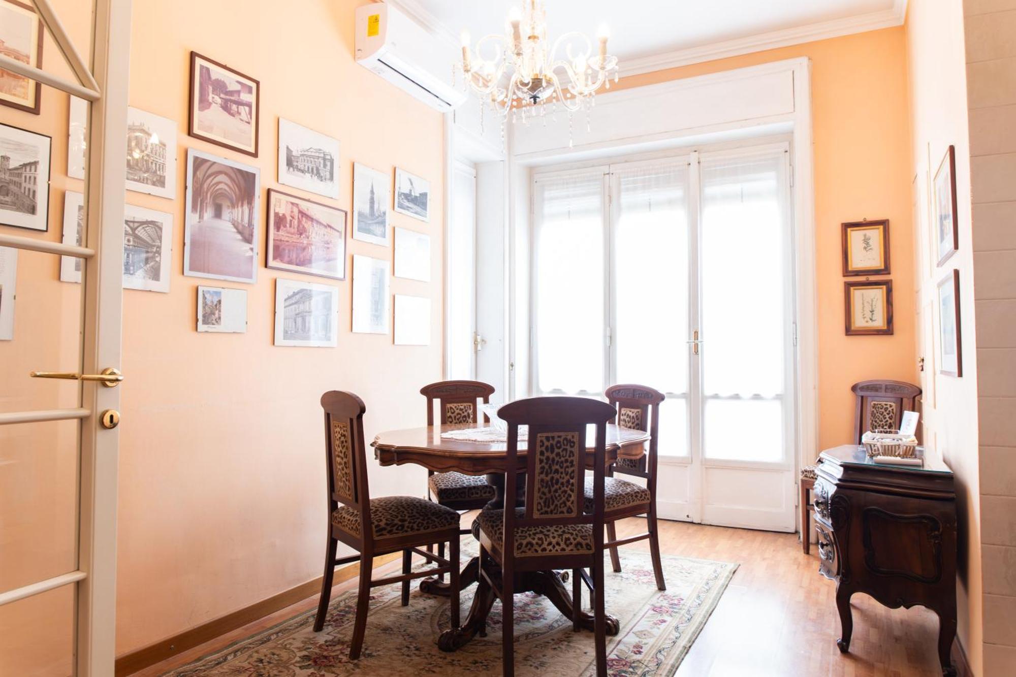 Appartement Duomo Walking Distance Elegant Flat With View à Milan Extérieur photo